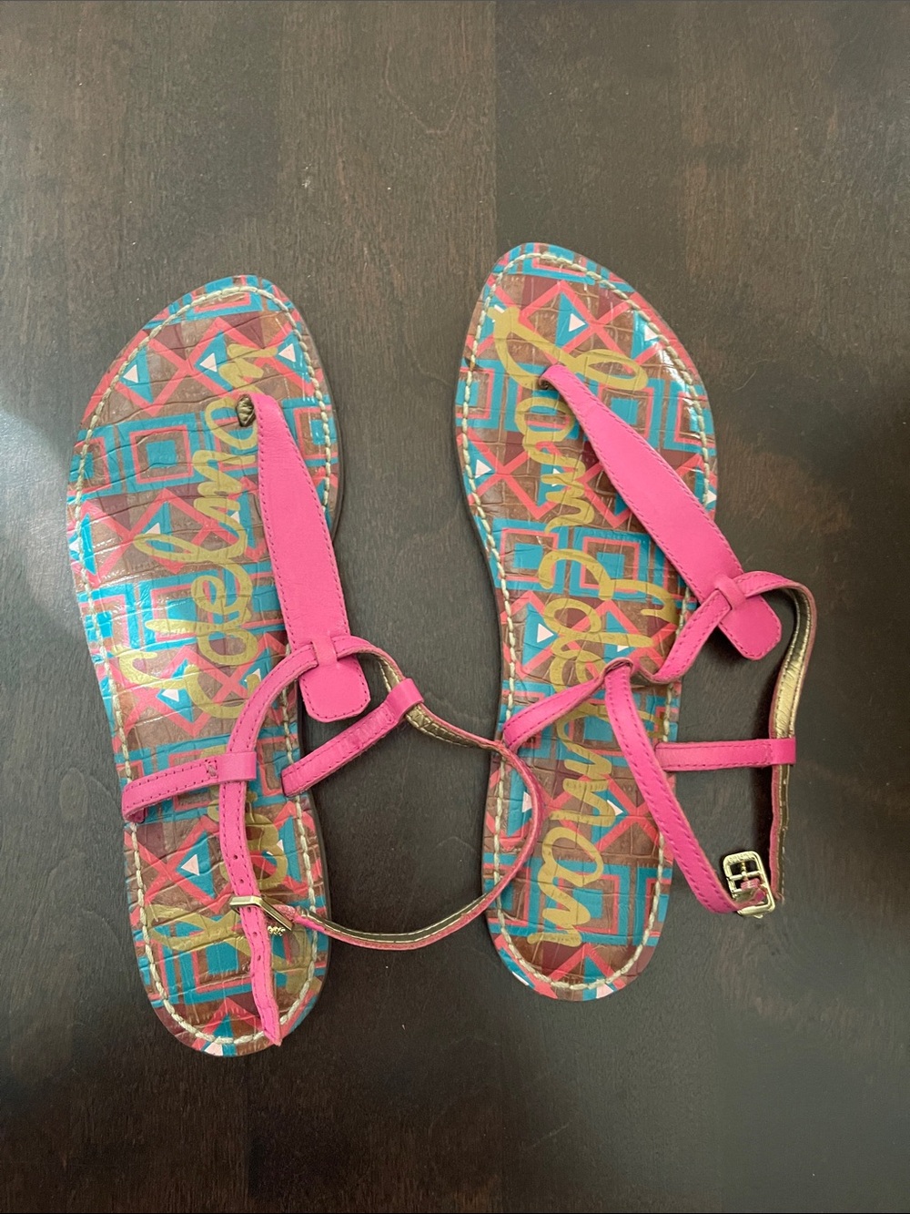 Sam Edelman Pink Leather T-Strap Sandals with Multicolor Geometric Footbed